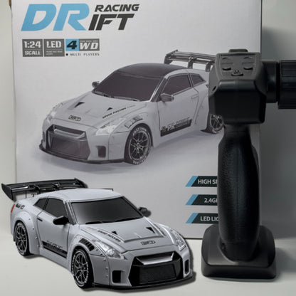 Nissan GT-R R35 rc drift car 1:24