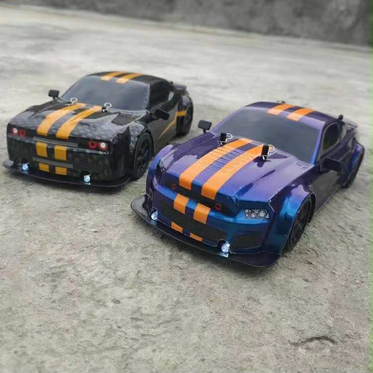 1:14 DODGE challenger